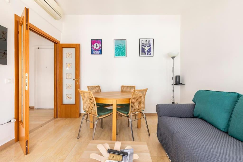 Casa Etruschi - Appartamento Con Posto Auto Livorno Luaran gambar